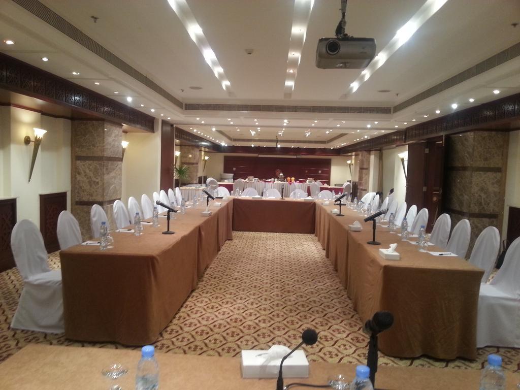 Gloria Hotel Doha Dış mekan fotoğraf
